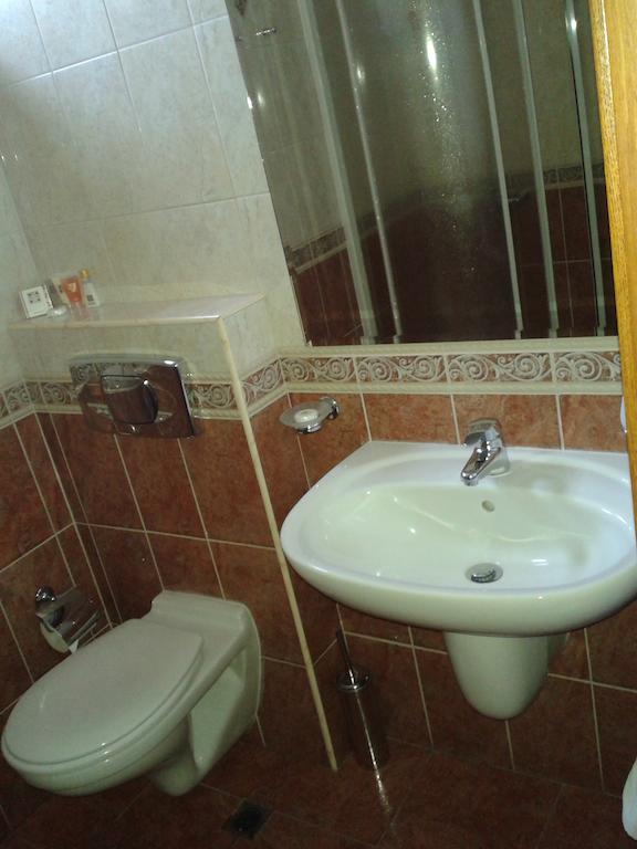 Hotel Perperikon Kŭrdzhali Room photo